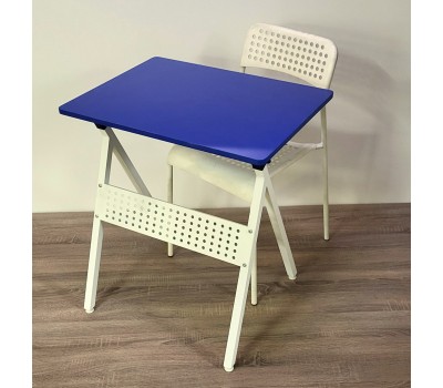 Стол для школьника регулируемый по высоте. Ученический стол.